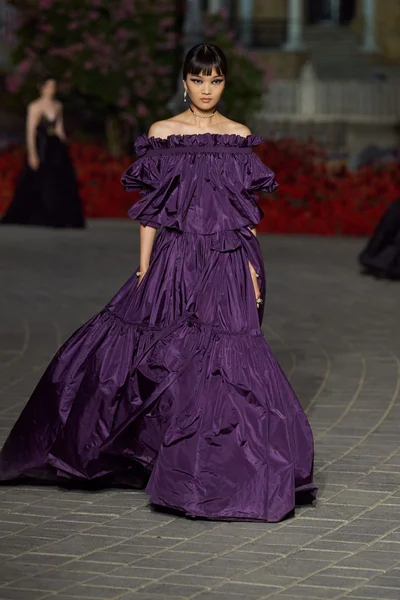 Look 104